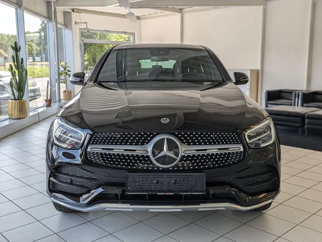 mercedes-benz-glc-coupe-2021